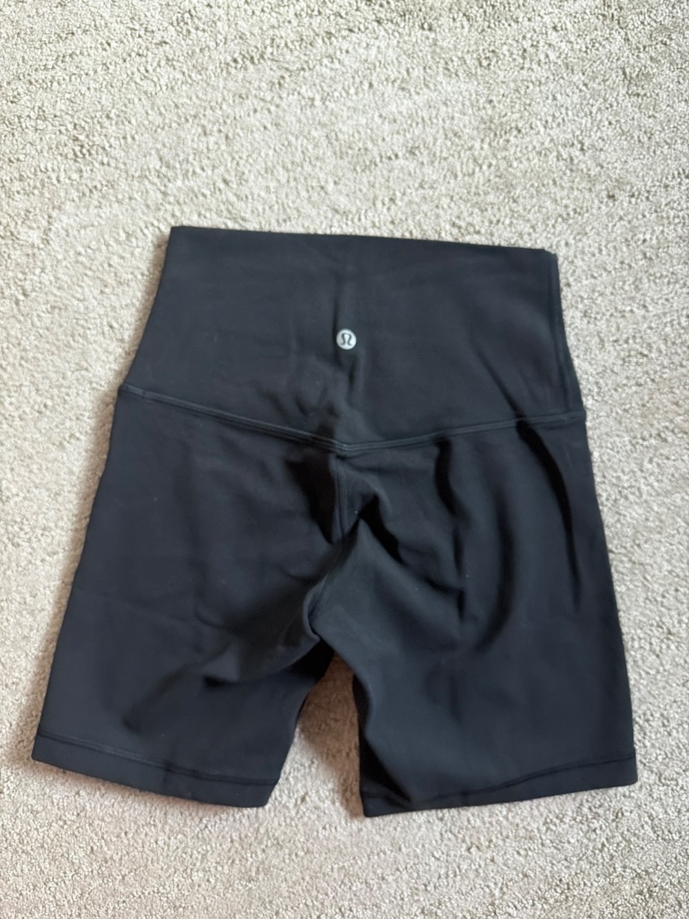 lululemon black align shorts - Picture 3 of 4
